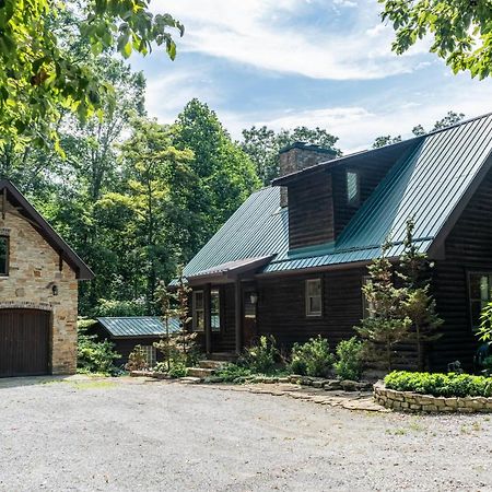 Cozy 2 Bedroom Cabin Nestled In Wooded Hideaway Monterey Bagian luar foto