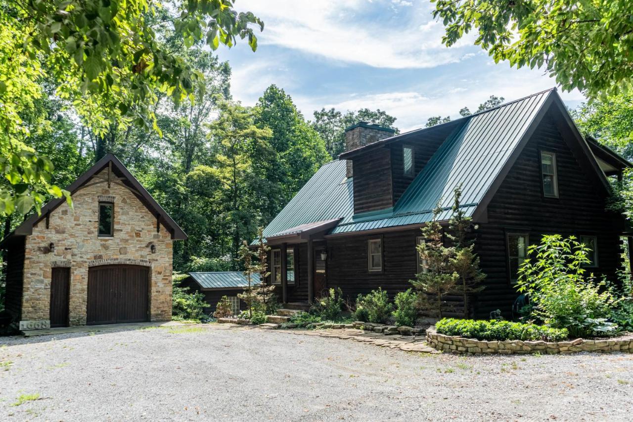 Cozy 2 Bedroom Cabin Nestled In Wooded Hideaway Monterey Bagian luar foto